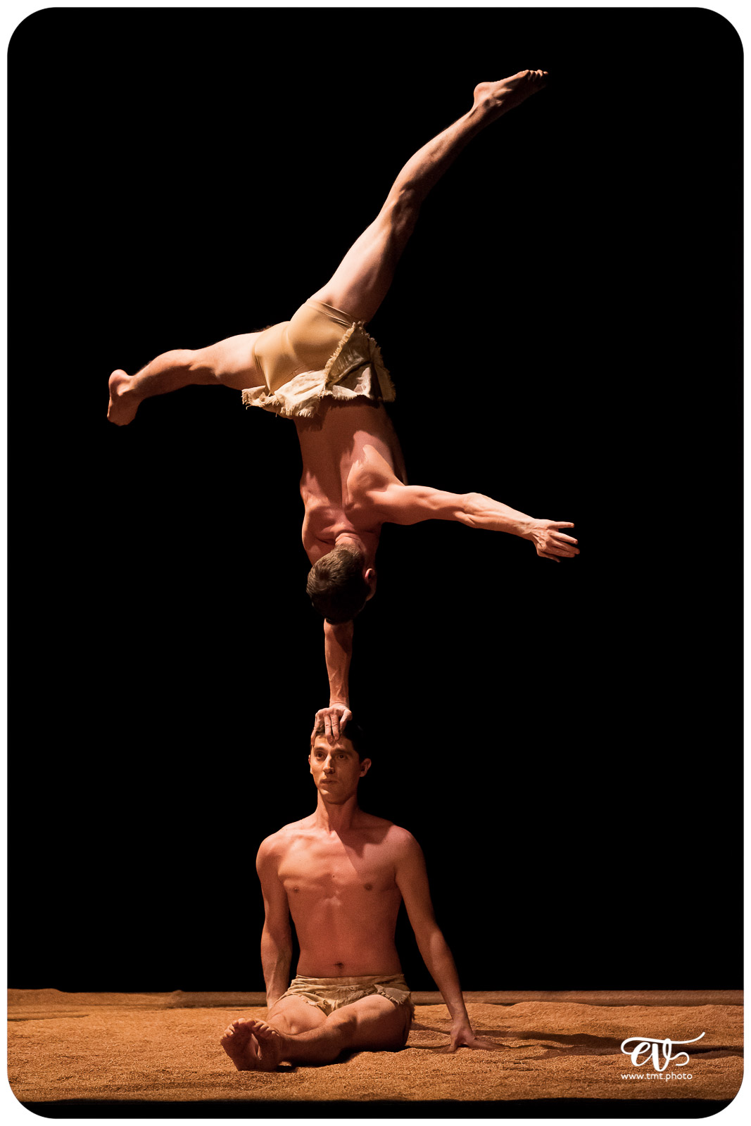 MY LAND (RECIRQUEL COMPANY)